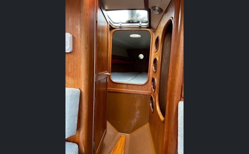 Helmsman Lady-kuva-8